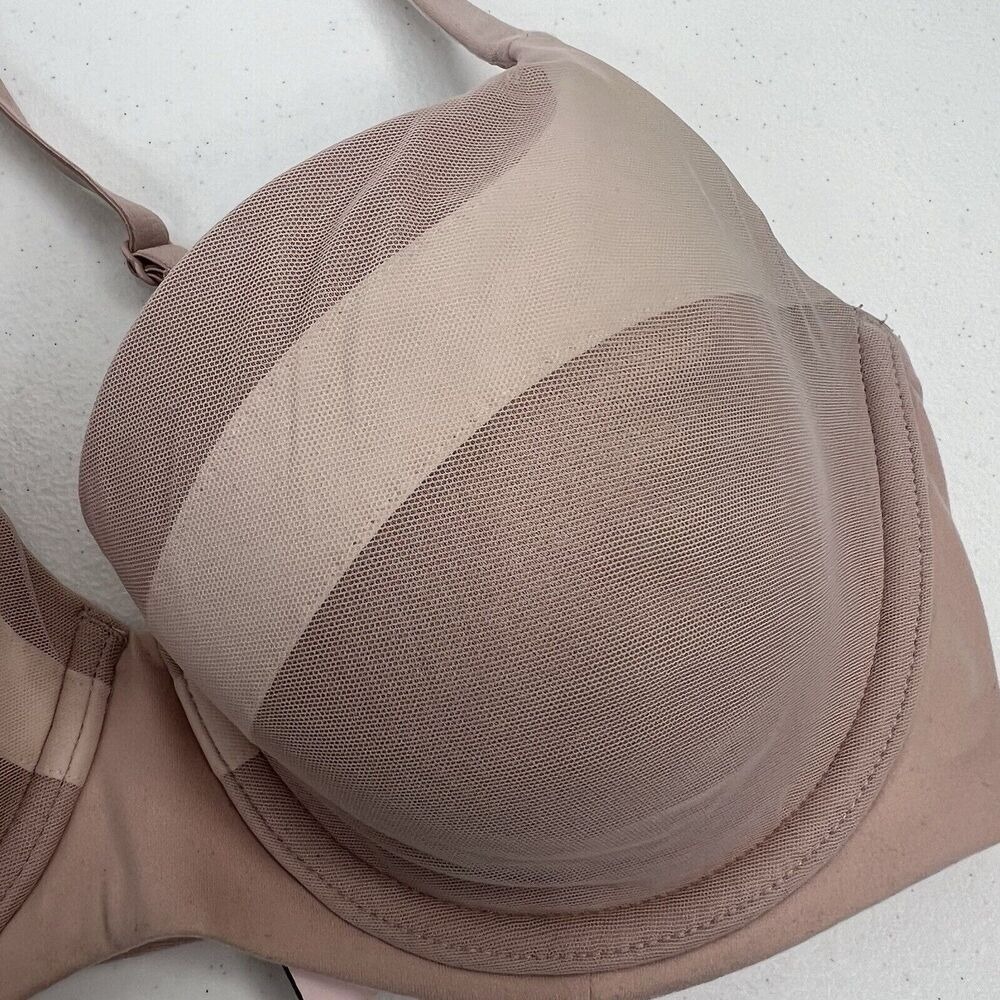 Body By Victoria's Secret Size 32DD Bra Lined Demi Coverage Underwired Multiway - Picture 4 of 16